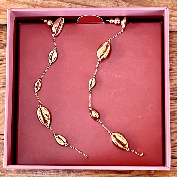 πΊπHPππΊ NWT Cult Gaia Myrna Shell Earrings - Picture 2 of 16